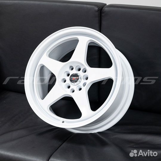 EVO 5-Spoke 17x8 5x114.3 White