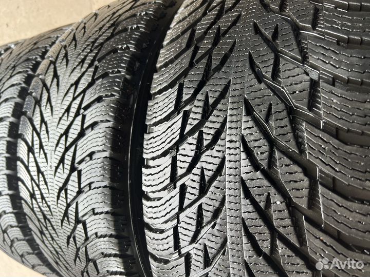 Nokian Tyres Hakkapeliitta R3 SUV 285/45 R22
