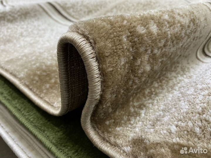 Ковер размером : 3.0х4.0 (№ 22309) новый