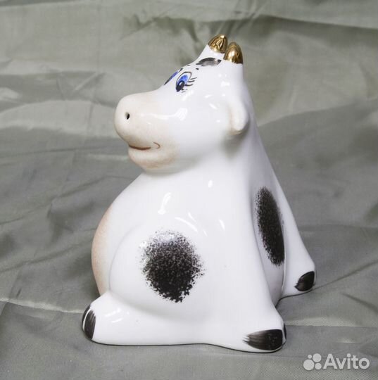 Статуэтка Корова, 1970-е годы, Сумский завод, высо