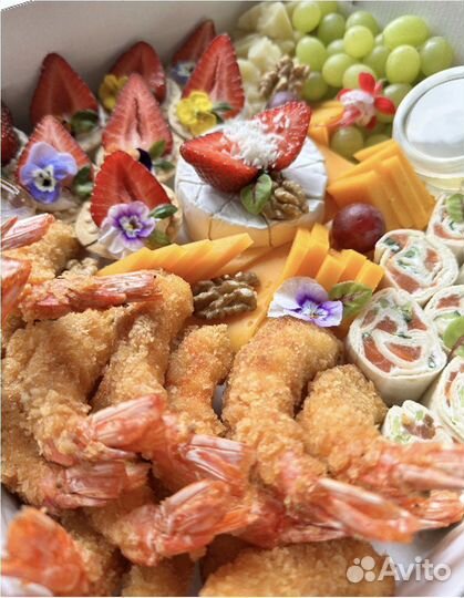 Фуршет кейтеринг праздник еда на дом