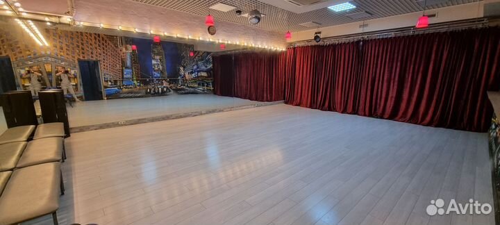 Почасовая аренда залов