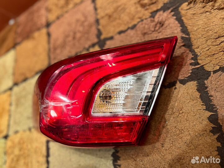 Фонарь задний левый Хонда Аккорд 10 (х)