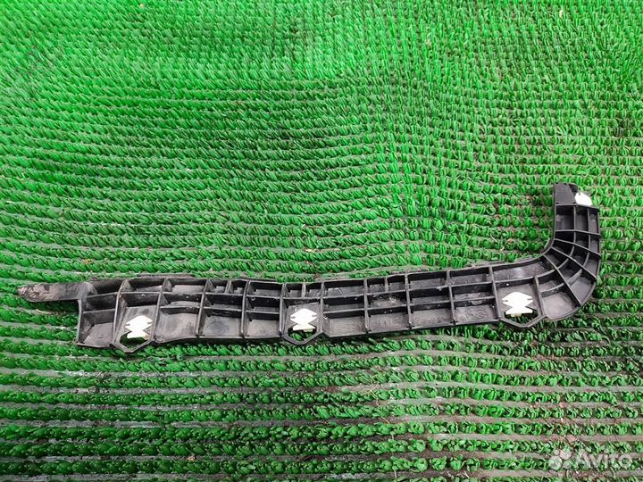 Кронштейн бампера заднего левый Subaru Legacy/ Ou