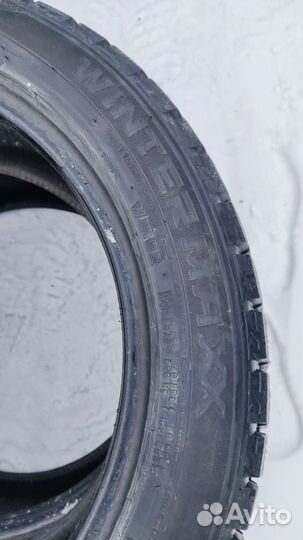 Dunlop Winter Maxx 215/50 R17 95T