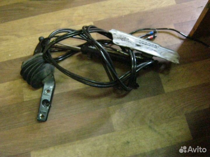 Механизм подъема двери (крышки) багажника W164 M-k