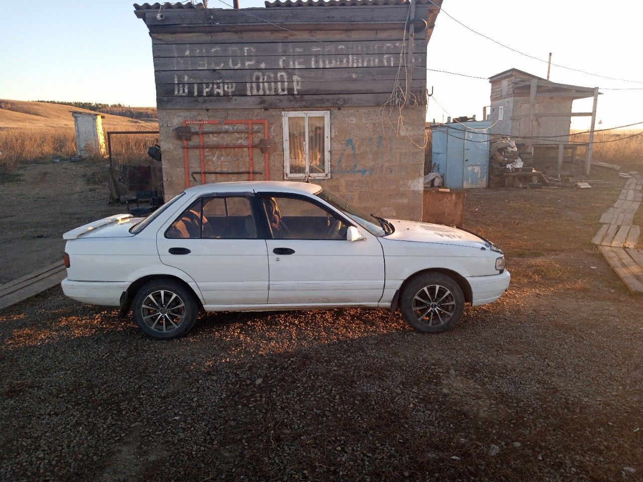 Nissan Sunny: фото владельца