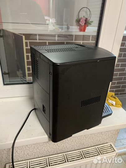 Кофемашина DeLonghi Magnifica esam 3000