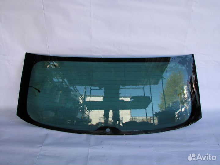 Volkswagen tiguan 2 Заднее стекло