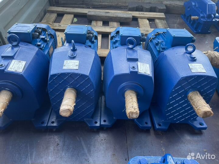 Мотор-редуктор 3мп, 4мц2С, nmrv