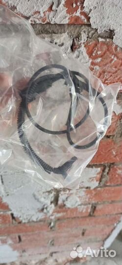 Передний датчик ABS на Ford fiesta