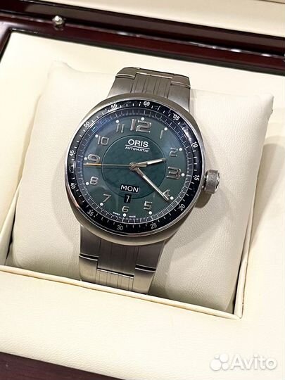 Oris TT3 Titanium