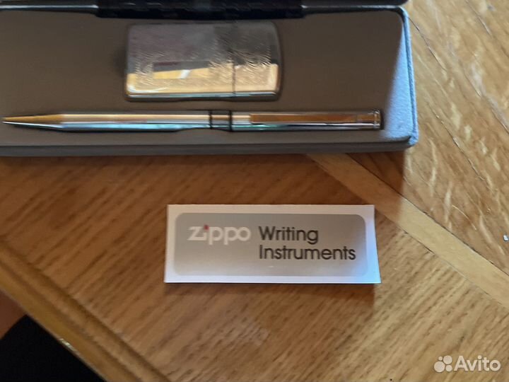 Зажигалка zippo новая