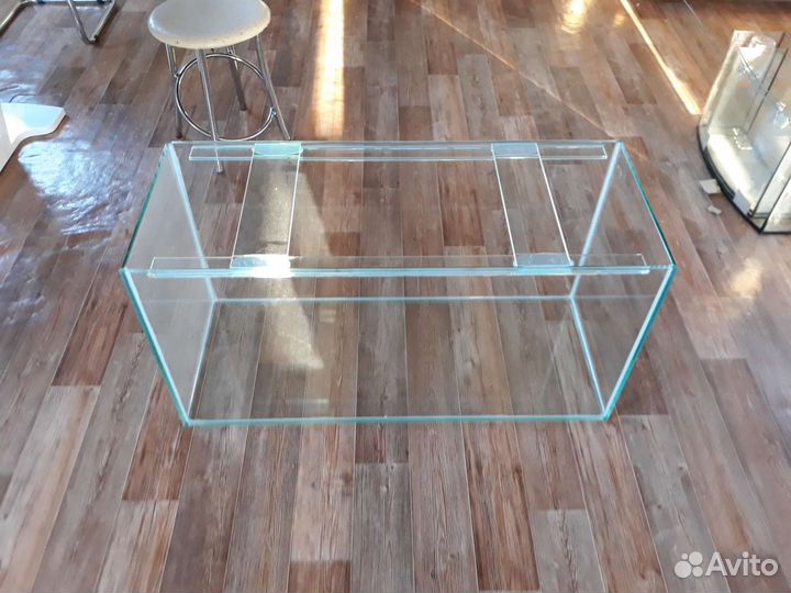 Аквариум 200л