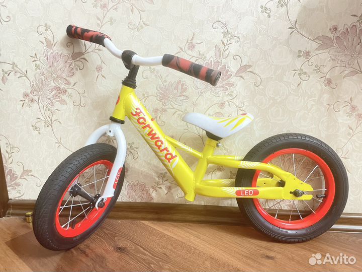 Беговел Forward Leo