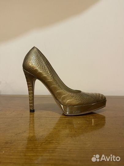Туфли Gucci женские 35 размер