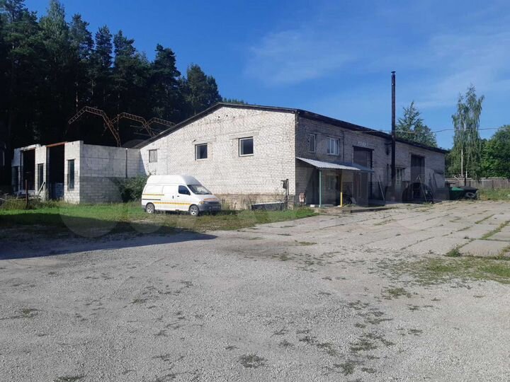 Свободного назначения, 2000 м²