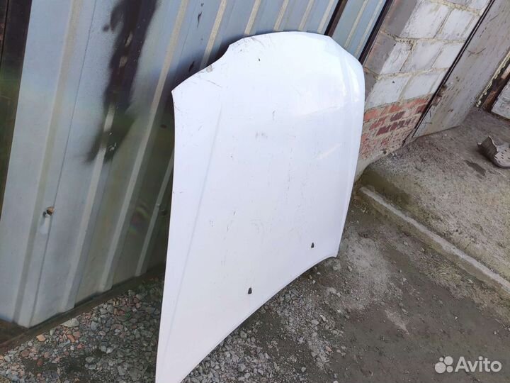 Капот toyota corolla e110