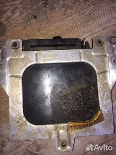 0280000318 эбу bmw e30 m10