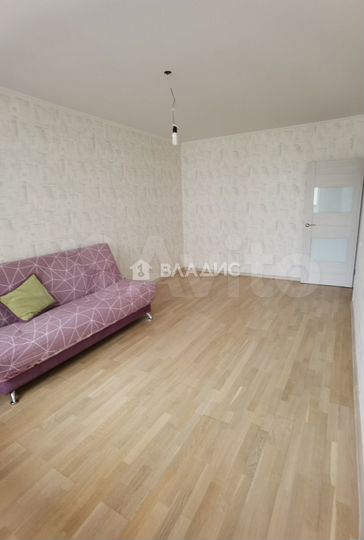 3-к. квартира, 79,7 м², 10/17 эт.