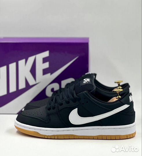 Кроссовки Nike SB Dunk Low