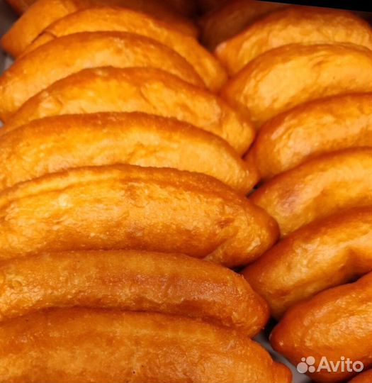 Пирожок ; яйцо с рисом