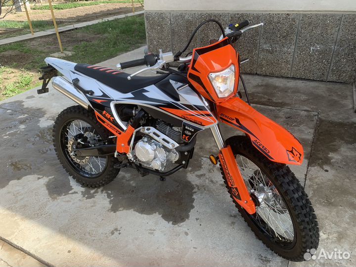 Кроссовый мотоцикл Racer К2