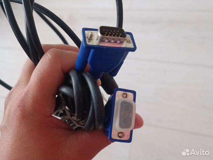 Кабель для компьютера