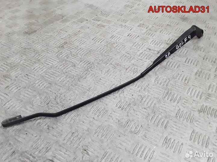 Поводок стеклоочистителя правый VW Golf 1J1955410A