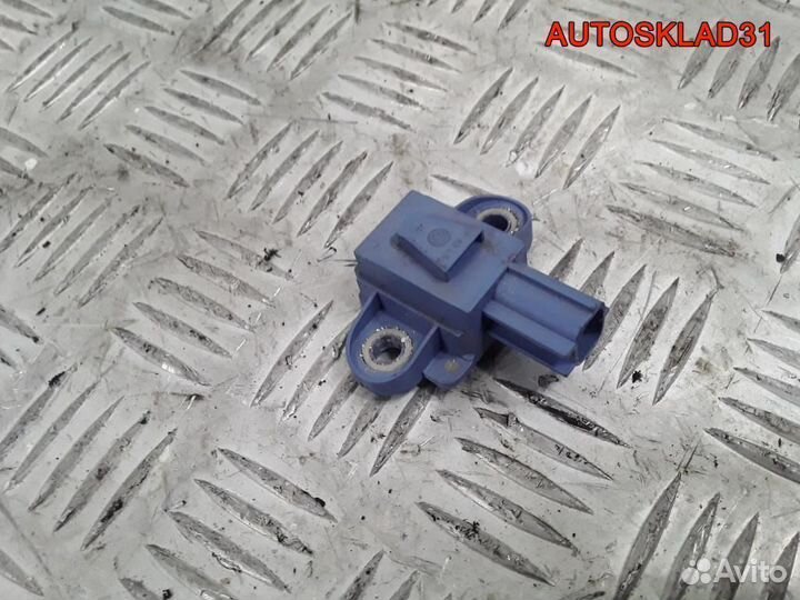 Датчик AIR BAG Volkswagen Golf 5+ 1K0955557A
