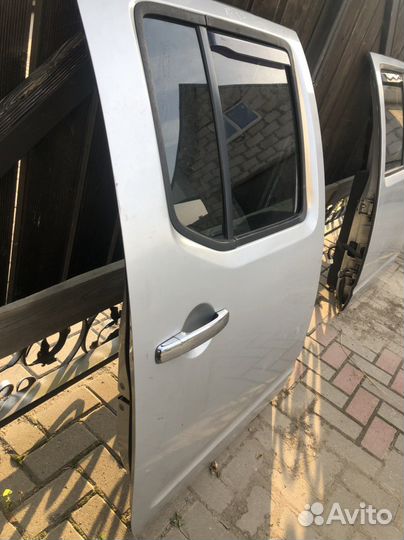 Дверь задняя правая ниссан навара