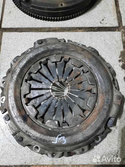Корзина сцепления маховик Renault Megan scenic F9Q