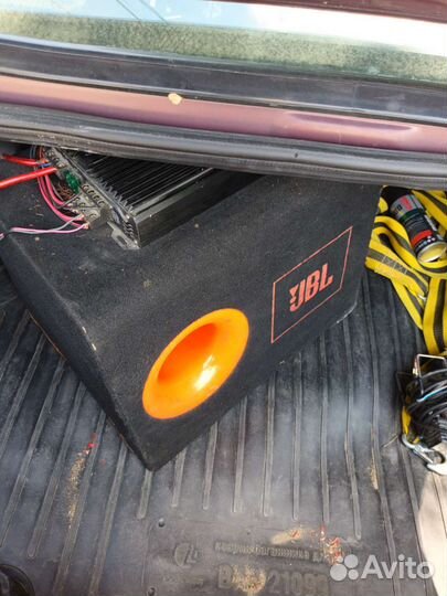 Музыка в машину бу