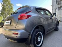 Nissan Juke 1.6 CVT, 2013, 146 000 км, с пробегом, цена 1 000 000 руб.