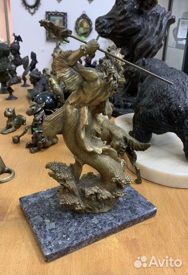 Бог морей Посейдон, бронзовая статуэтка