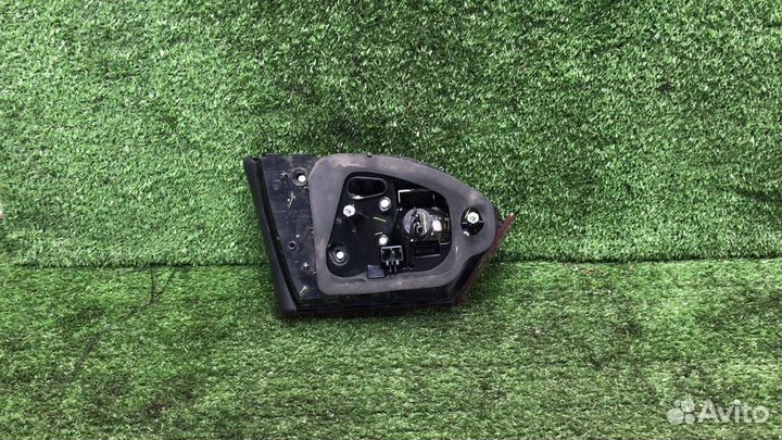 Фонарь задний правый в крышку VAG Volkswagen Jetta