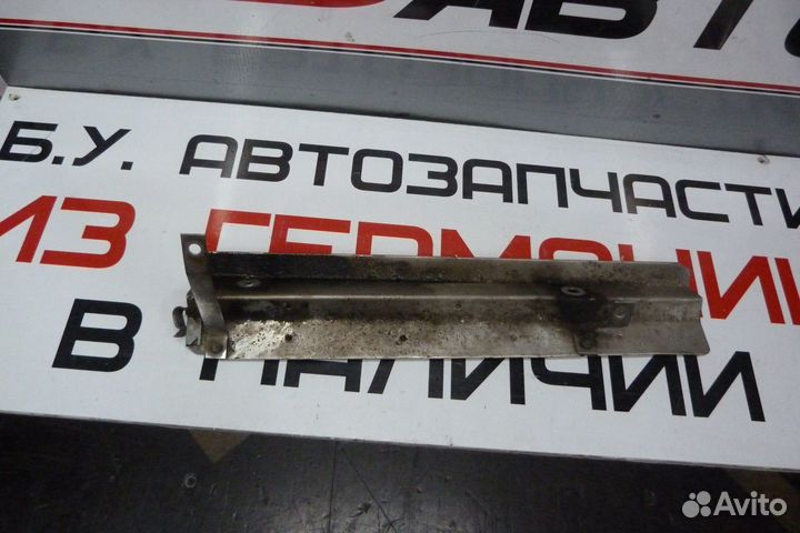 Экран тепловой на выпускной коллектор VAG