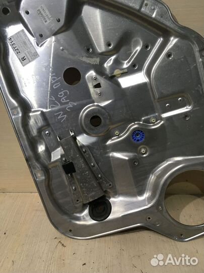 Стеклоподъемник задний правый Мерседес W221