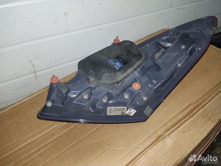 Фонарь внешний правый Mercedes-Benz E-Class W213