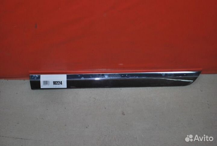 Молдинг двери задней левой задний левый Volkswagen