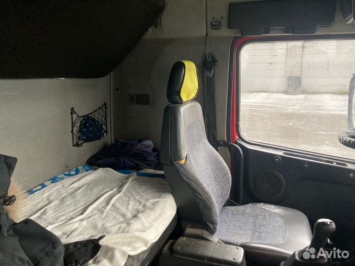 Volvo FH12 с полуприцепом, 1999