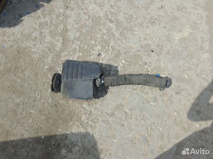 Корпус воздушного фильтра Renault Megan2