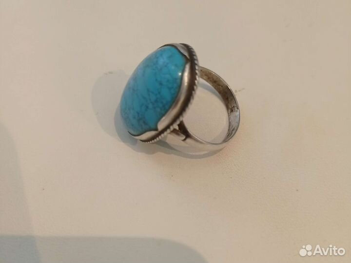 Серебряное кольцо женское
