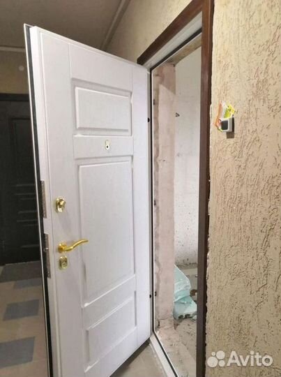 Дверь с терморазрывом металлическая