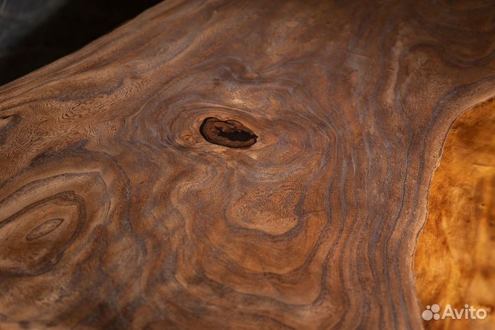 Стол обеденный из слэба