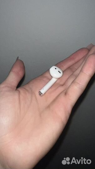 Airpods 1 наушник правый