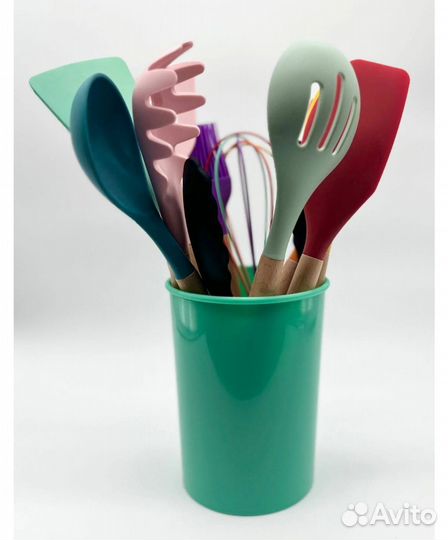 Набор кухонных принадлежностей новый с подставкой