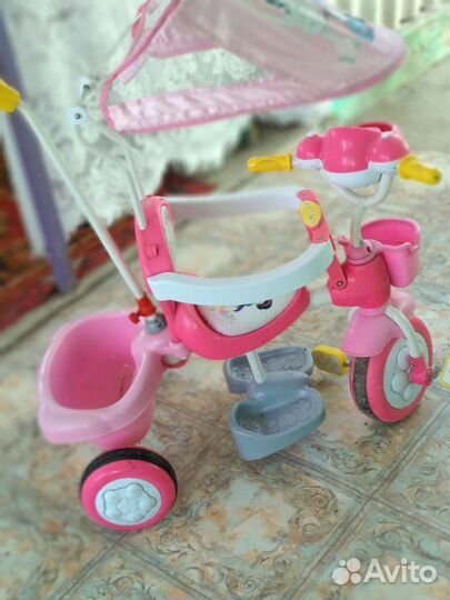 Стоит без дела