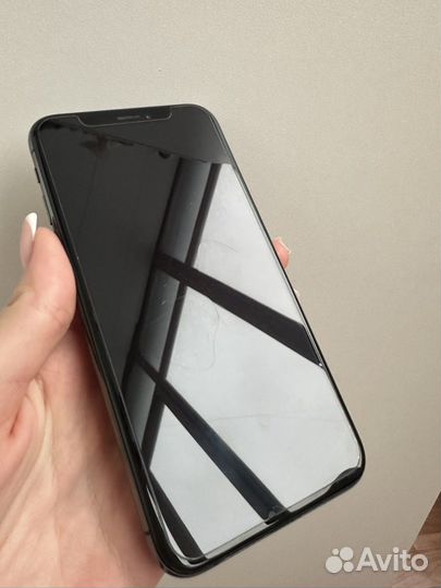 iPhone Xs, 64 ГБ