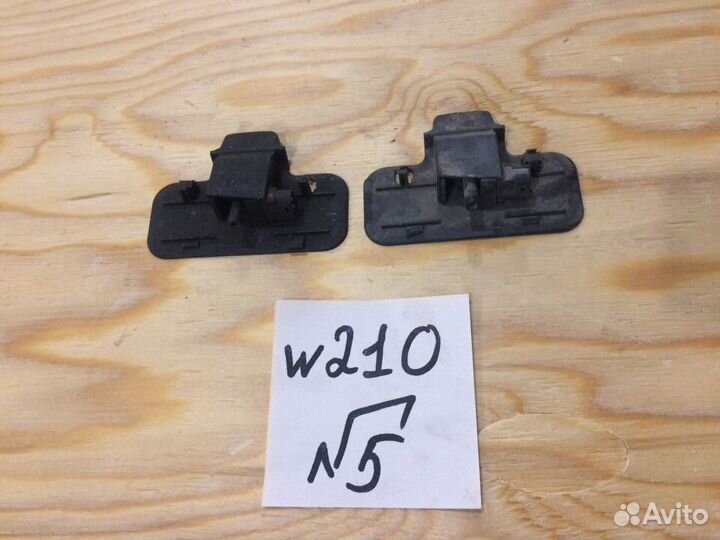 Форсунки лобового стекла Mercedes W210